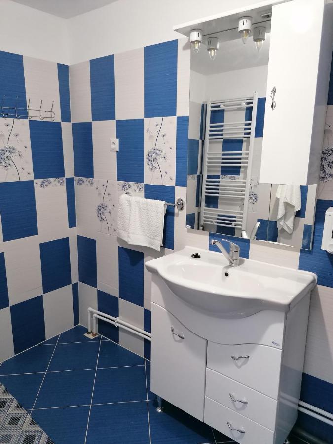 Ugralet Apartman Gyimesfelsőlok Kültér fotó