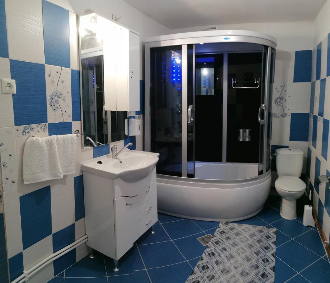 Ugralet Apartman Gyimesfelsőlok Kültér fotó